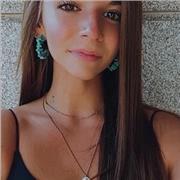 Doy clases particulares de cualquier materia hasta la E.S.O. Tengo el grado de Educación Primaria (mención en educación física)